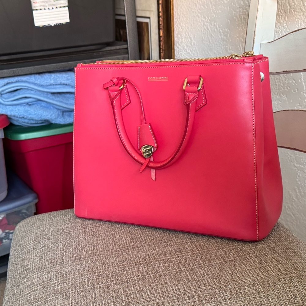 Pink Structured Tote Bag with Glossy Finish by Dooney & Burke